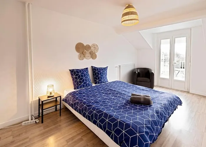 Апартаменты Le Familial - Equipe - Proche Centre Монлюсон